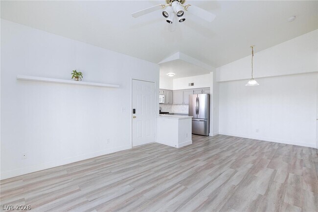 Building Photo - 7701 Himalayas Ave