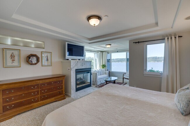 Building Photo - 5bd/3.75ba Sammamish Home