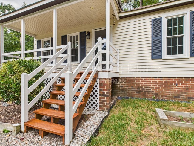 Building Photo - 11220 Sunfield Dr