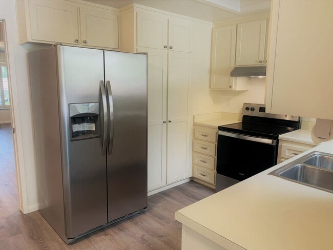 Primary Photo - 2 bed/2 bath in 55+Community - Coming Soon