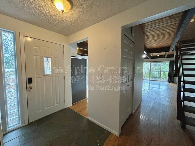 Building Photo - 4905 SW 152nd Ave