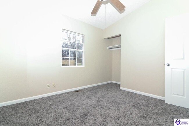 Building Photo - 407 Knox Ave