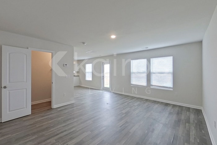 Building Photo - 208 Bennett Dairy Rd