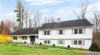 Building Photo - 2 Sherry Ln