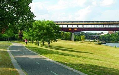 Building Photo - 925 30th Ave S