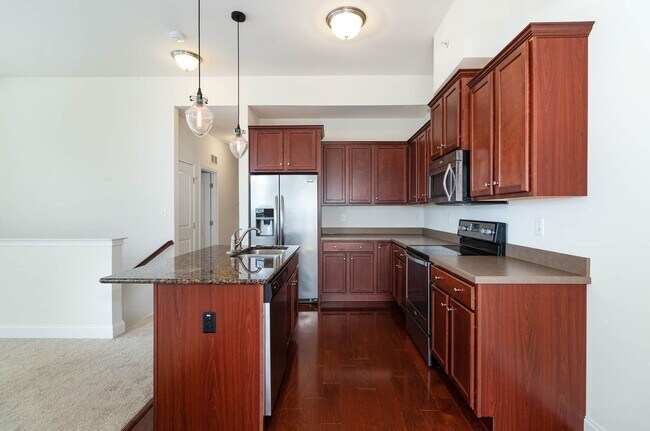 Building Photo - 782 Whitetail Dr