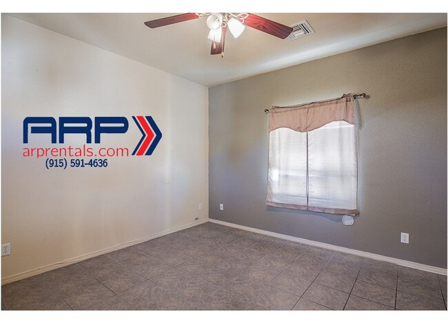 Building Photo - EASY ACCESS TO FORT BLISS