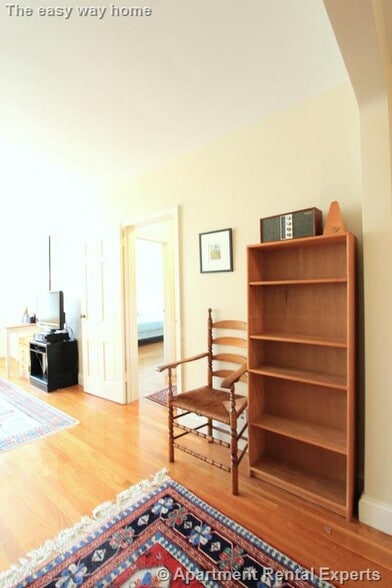 Building Photo - 16 Ware St