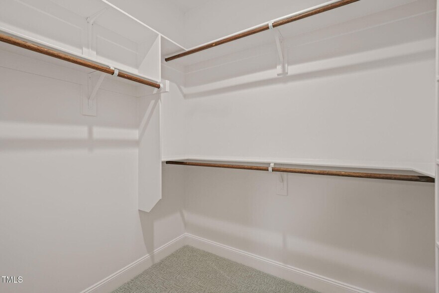 Building Photo - 156 Harmony Trl