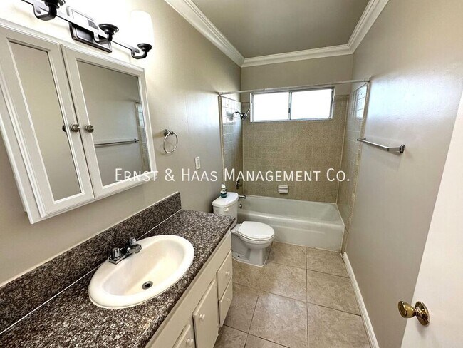 Building Photo - 5464 Lime Ave