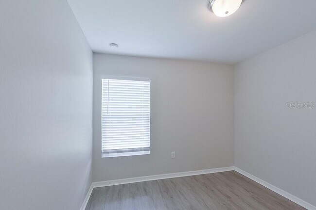 Building Photo - 3214 65th St W