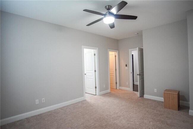 Building Photo - 3050 Davidsonville Dr