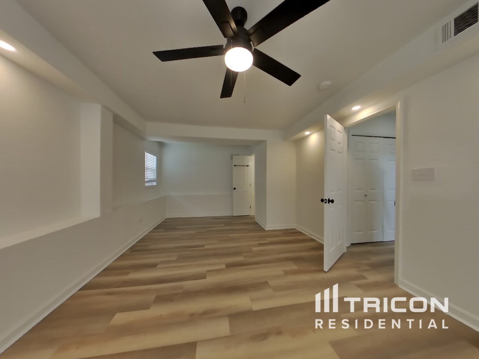 Building Photo - 2954 Lighthouse Ct