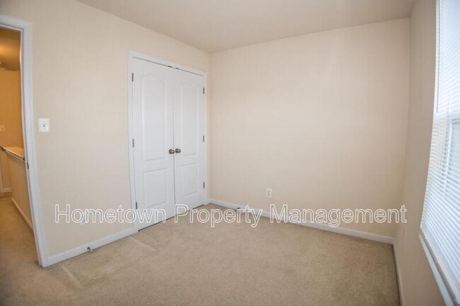 Building Photo - 4121 Trabert Ct