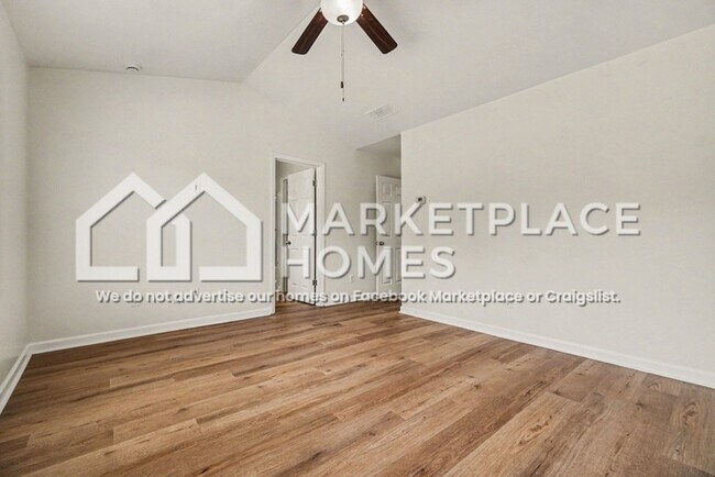 Building Photo - 5786 Westchase St