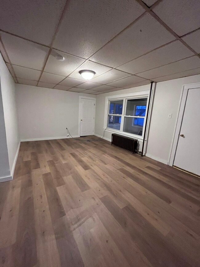 Building Photo - 114 N Thomas Ave