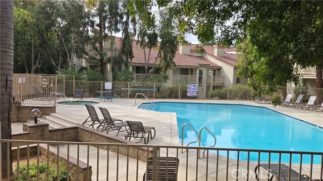 Building Photo - 5805 Oak Bend Ln