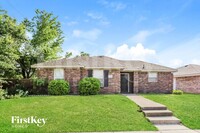 Building Photo - 13536 Vida Ln