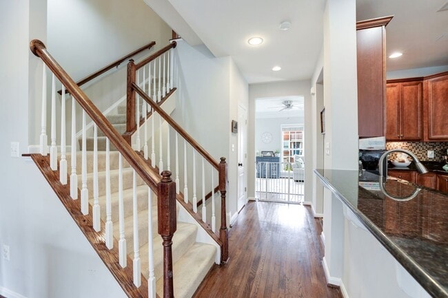 Building Photo - 43149 Crosswind Terrace