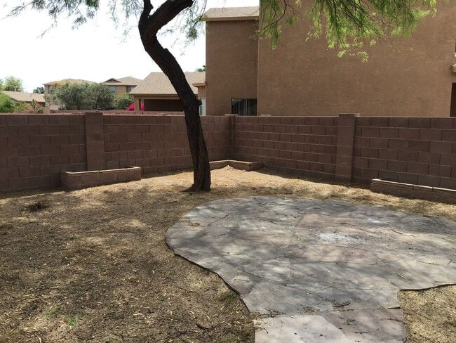 Building Photo - Beautiful 3Bed & 2Bath w/ Den, near Davis Monthan, Vail school district