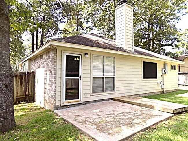 Building Photo - 10467 Twin Circles Dr