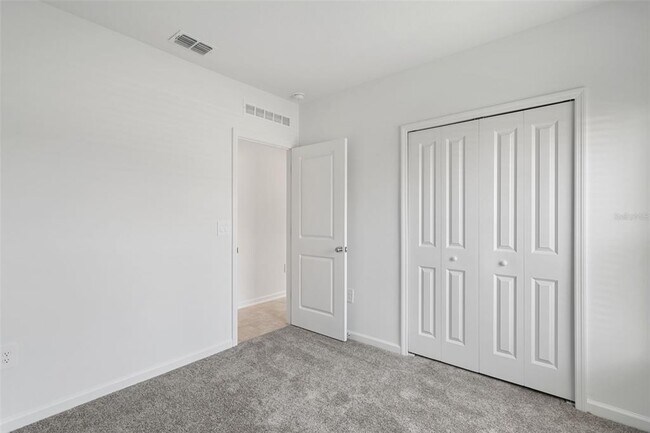 Building Photo - 4980 Worchester Dr