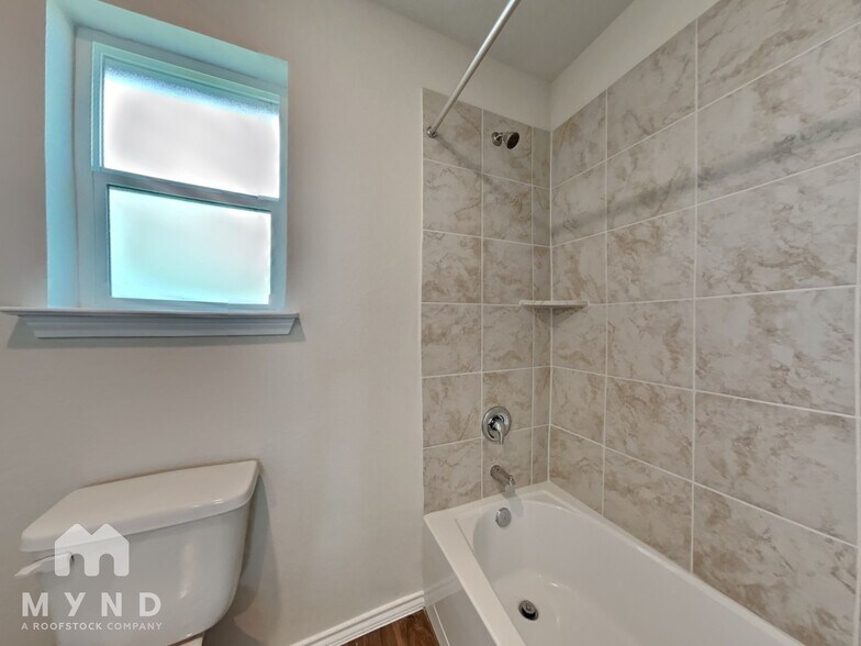 Building Photo - 1115 Western Whipbird