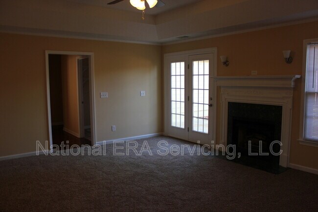 Building Photo - 35 Trotters Ct