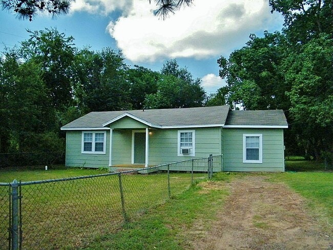 Building Photo - 256 FM 3083