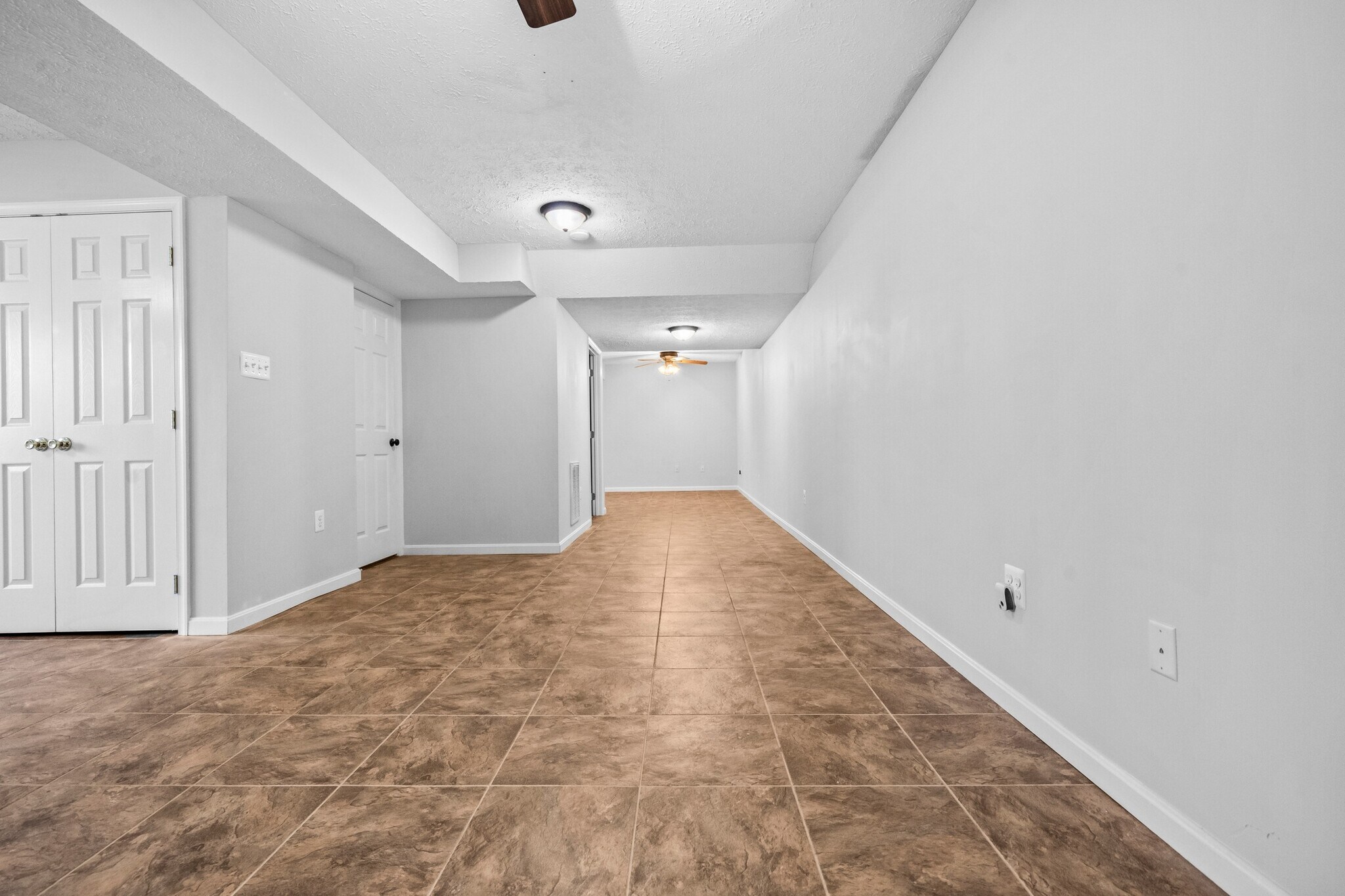 Building Photo - 2870 Preswood Pl