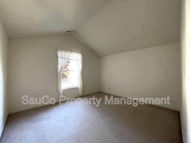 Building Photo - 14496 NW Alta Ln