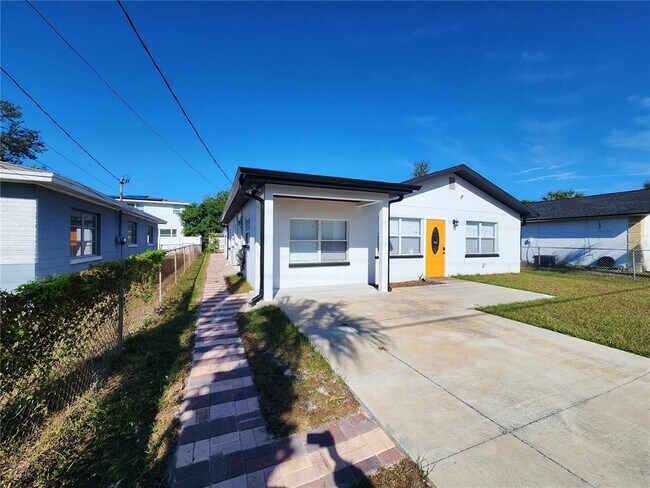 Building Photo - 4119 W Nassau St