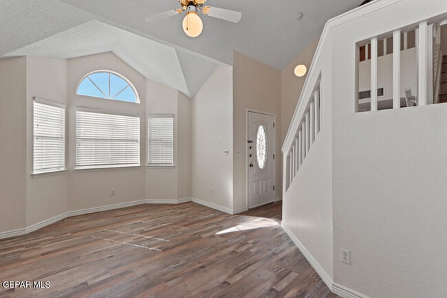 Building Photo - 11823 Stone Castle Dr