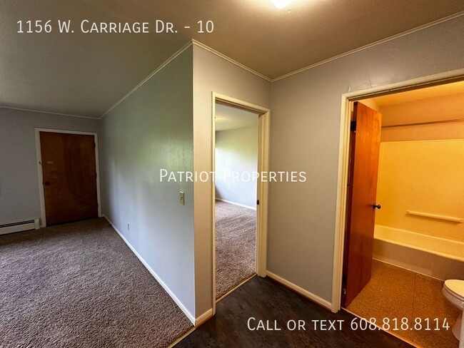 Building Photo - 1 bedroom/ 1 bath apartment in Whitewater, WI