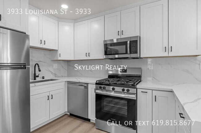 Building Photo - 3933 Louisiana St