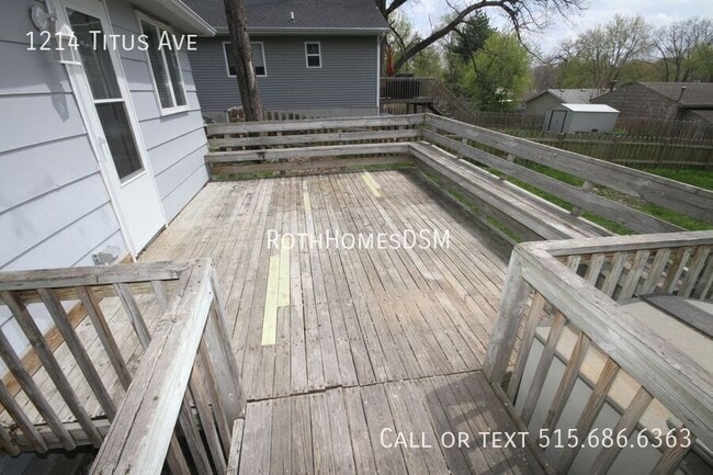 Building Photo - 1214 Titus Ave
