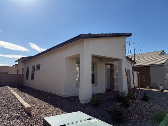 Building Photo - 889 Cottonwood Hl Pl