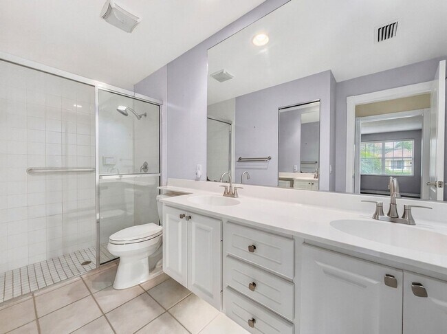 Building Photo - Beautifully maintained 2-bedroom, 2-bath in Island Walk