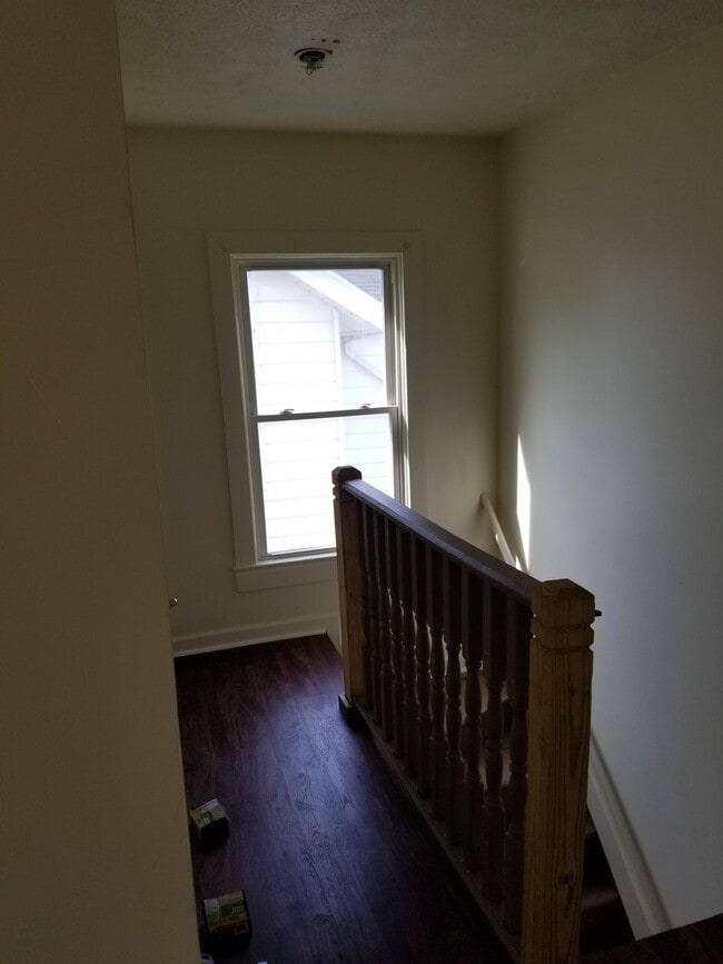 Building Photo - 113 Fayette St