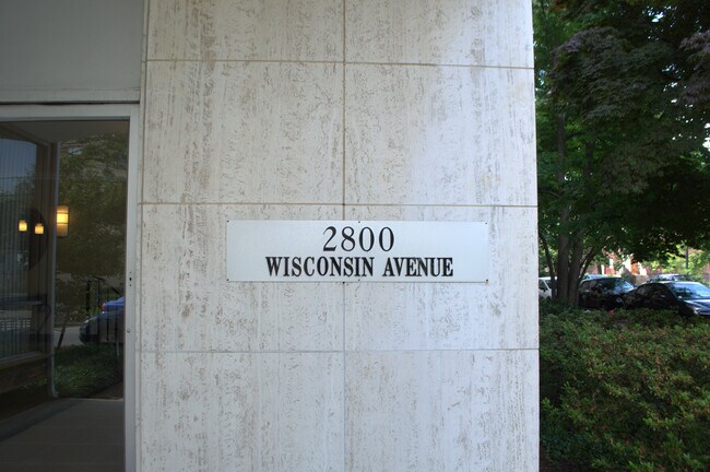 Building Photo - 2800 Wisconsin Ave