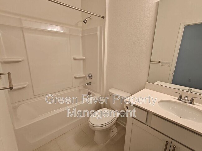 Building Photo - 5724 Lagoon Cruise Wy