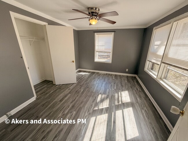 Building Photo - 104 Jackson Rd