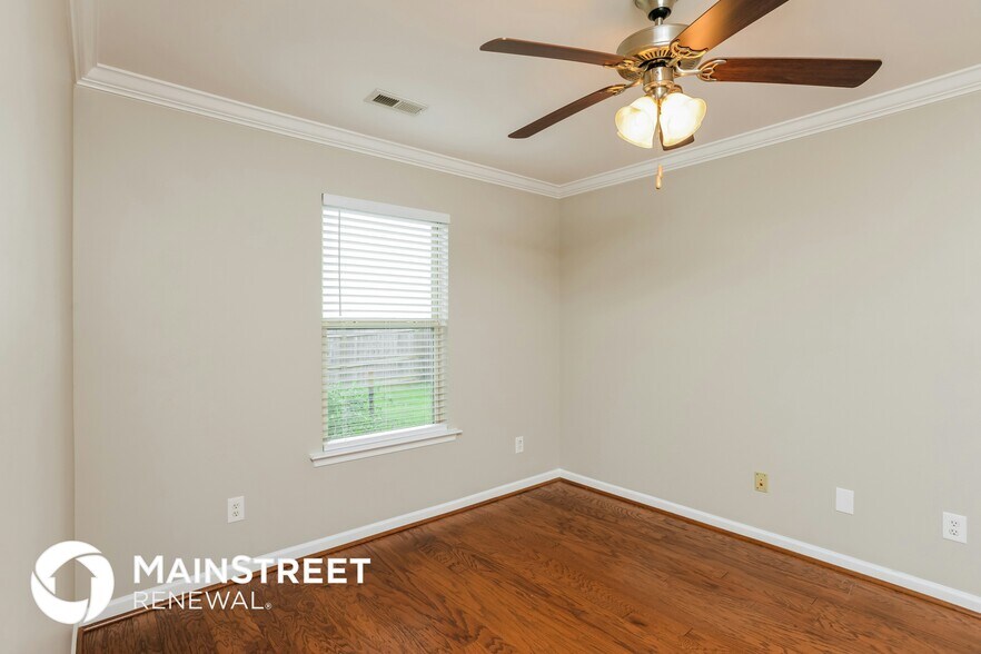 Building Photo - 35 Briar Ridge Ln