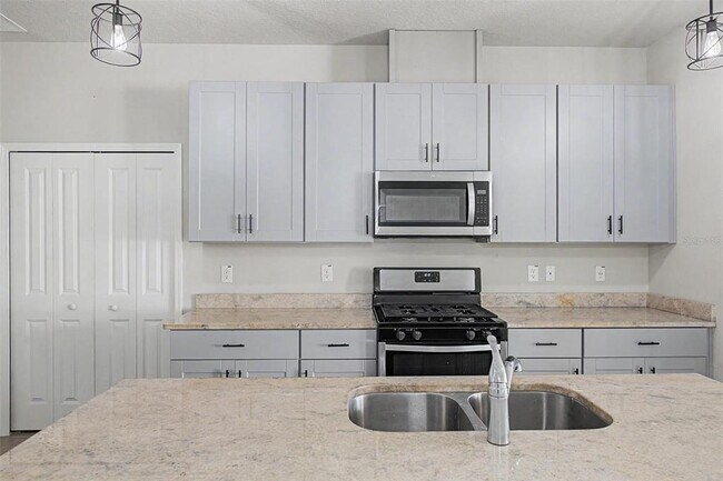 Building Photo - 5435 Bungalow Grove Ct