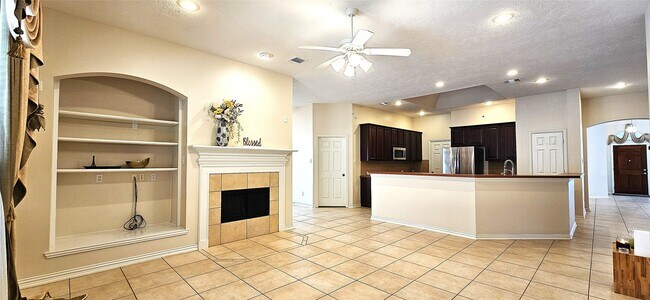 Building Photo - 13415 Highland Park Ct