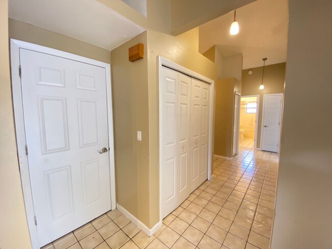 Building Photo - Spacious 3-Bedroom Home with Private Pool ...
