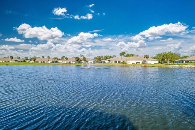 Building Photo - 20611 Country Creek Dr