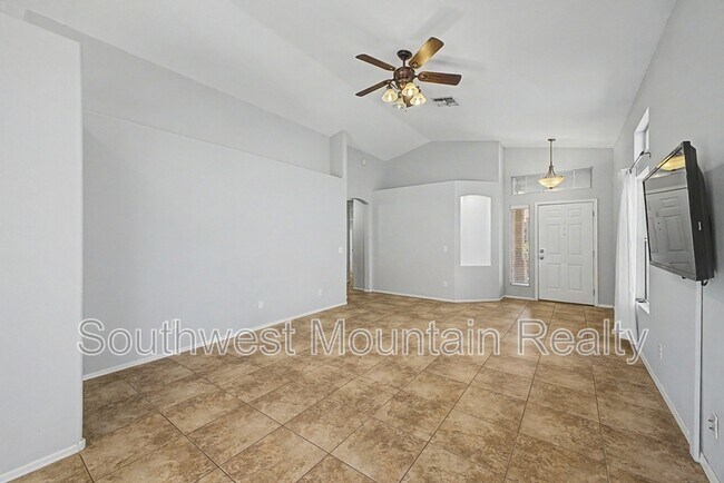 Building Photo - 649 S Banning