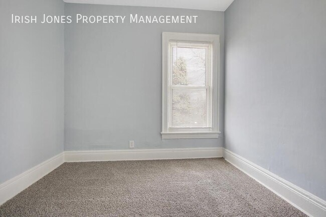 Building Photo - 1514 William St