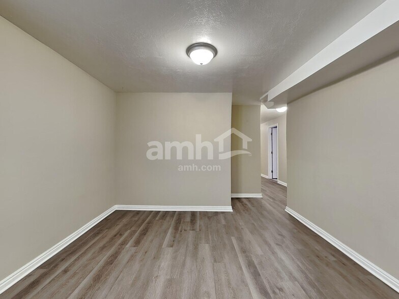 Building Photo - 4029 S 7200 W